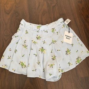 ARITZIA- Sunday best floral shorts/skirt S